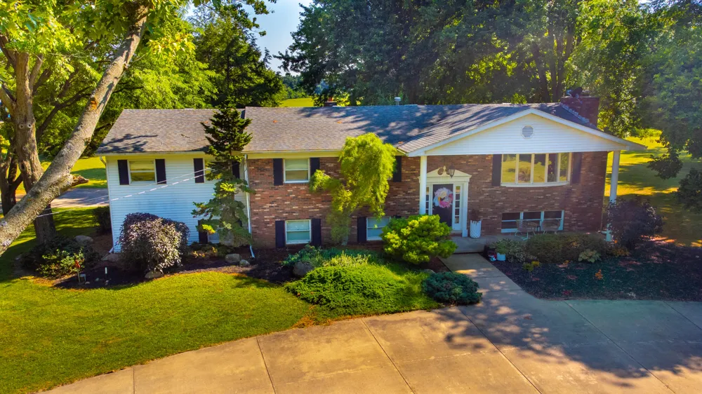 6845 Cochran Road Horton, MI 49246