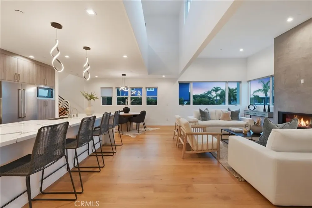 1427 15th Street Manhattan Beach, CA 90266