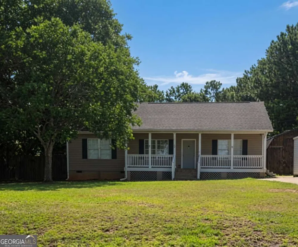 805 Gose RD Forsyth, GA 31029