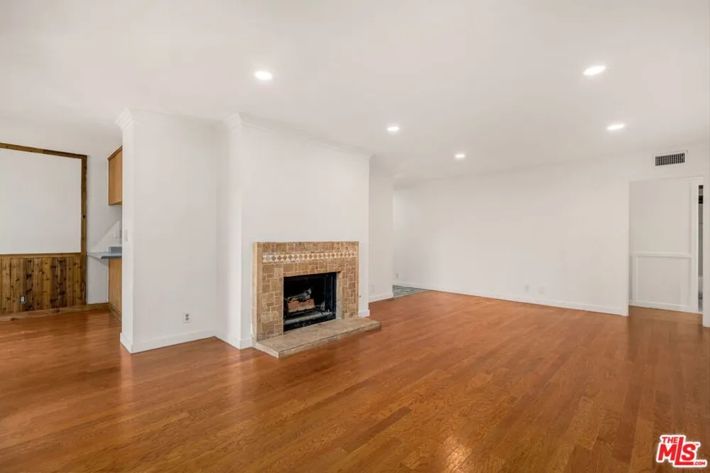 2742 Calle Ruiz West Covina, CA 91792