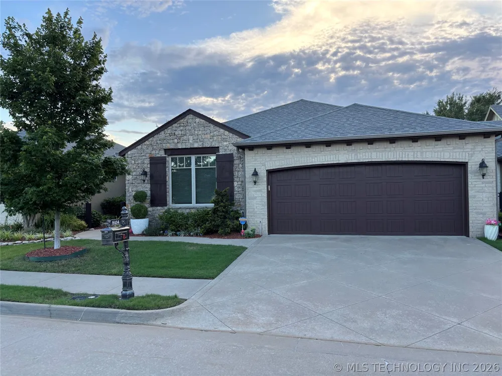 8434 S Phoenix Place Tulsa, OK 74132