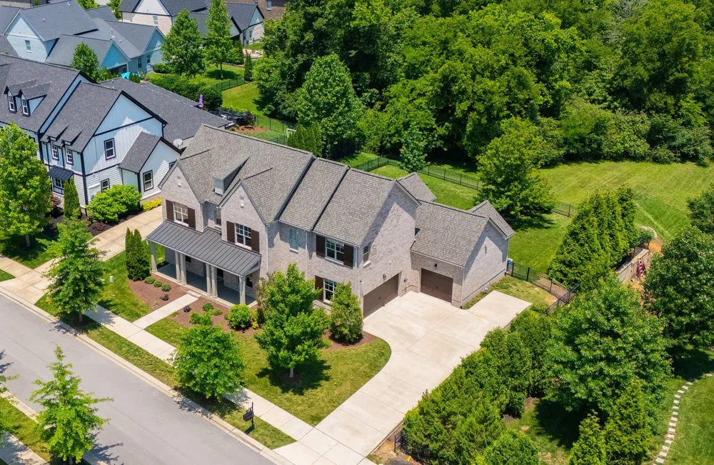 513 Central Dr Franklin, TN 37064