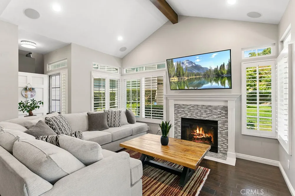 19 Dover Pl Laguna Niguel, CA 92677