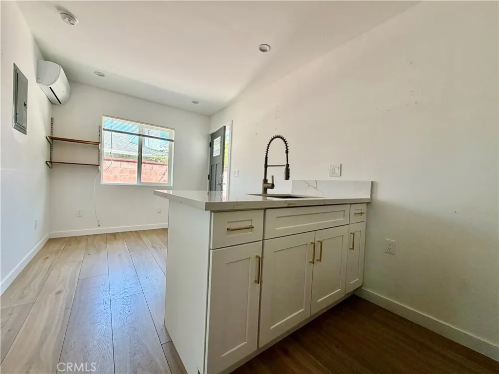 16654 Horace Street Granada Hills, CA 91344