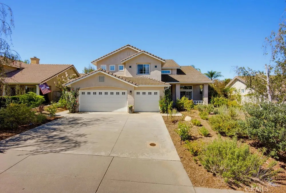 41835 Via Vasquez Temecula, CA 92592