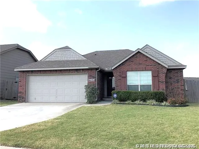4424 35th Street Broken Arrow, OK 74014