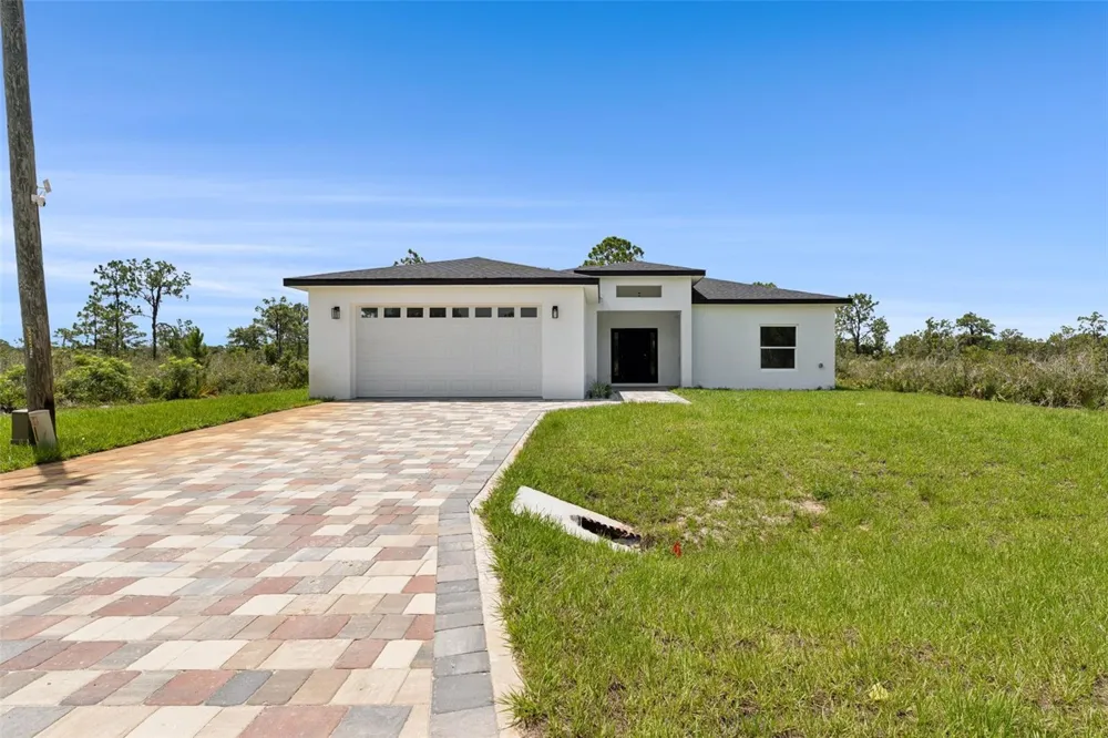 7435 CASILLA STREET Sebring, FL 33872