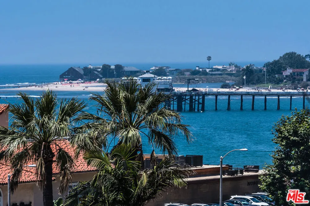 22607 PACIFIC COAST Highway Malibu, CA 90265