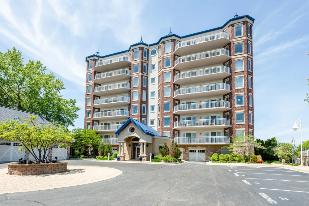200 Lake Street #3B St. Joseph, MI 49085