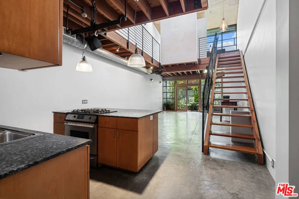 1130 5th Avenue Venice, CA 90291