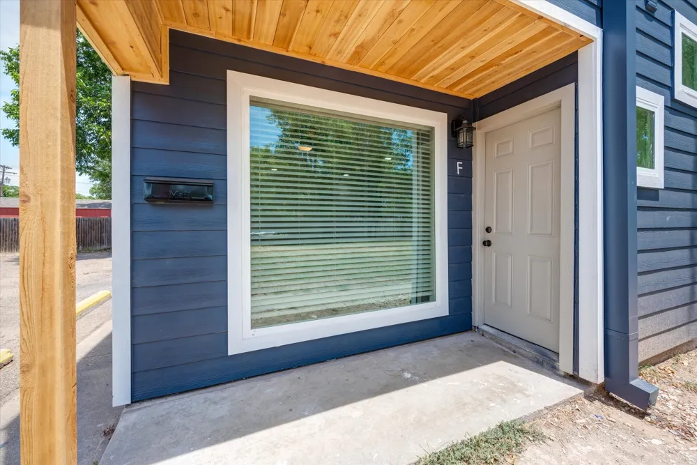805 W Chambers Street #C Cleburne, TX 76033