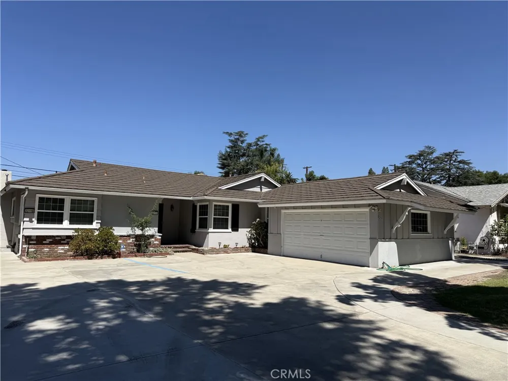 2211 S 8th Arcadia, CA 91006