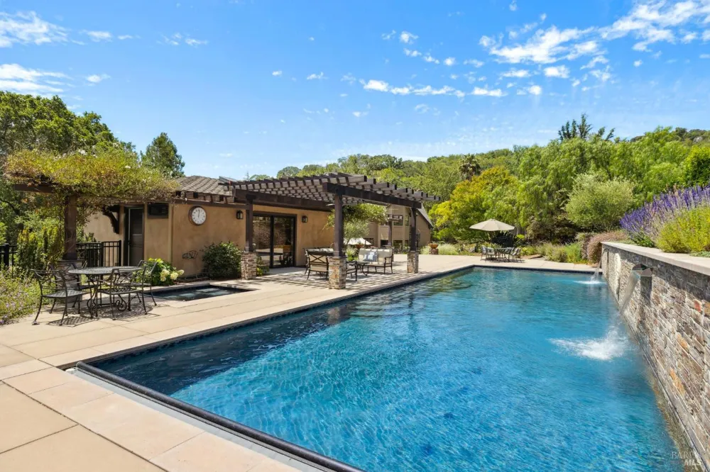 172 Pacheco Avenue Novato, CA 94947