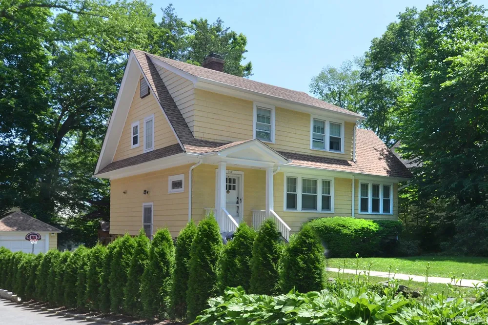 162 Rockingstone Avenue Larchmont, NY 10538