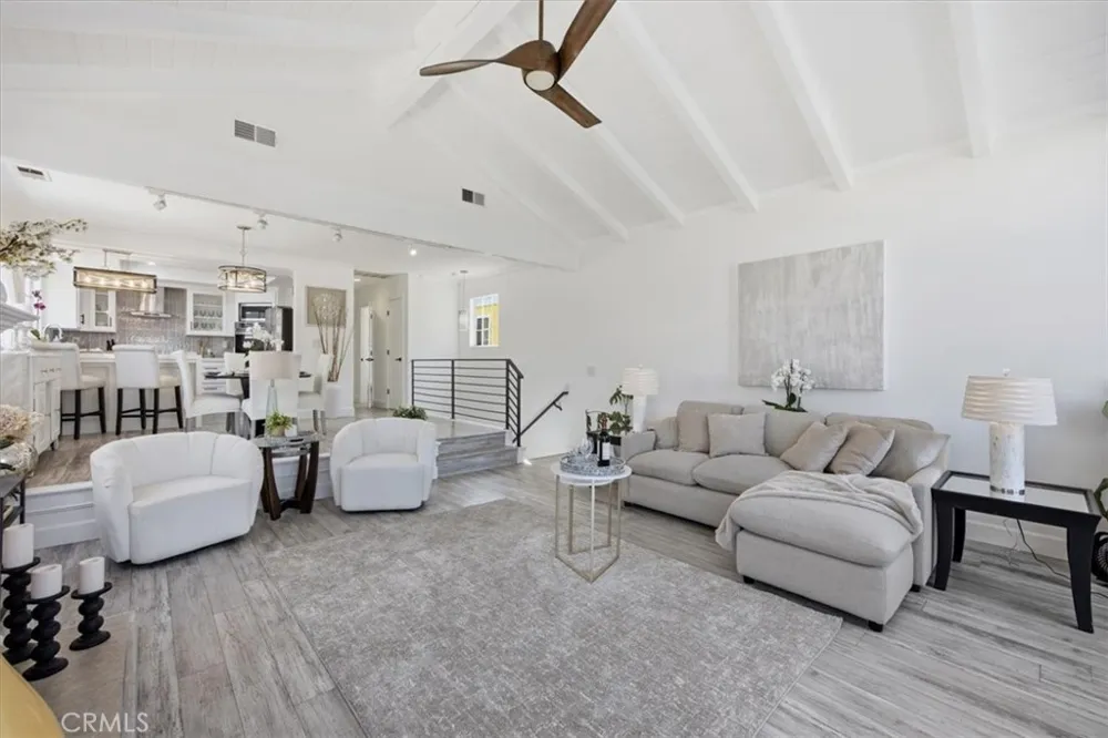 1633 Steinhart Avenue Redondo Beach, CA 90278