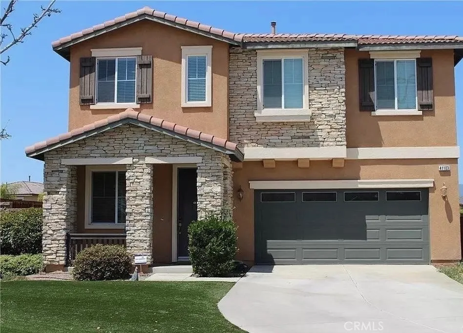 41103 Portia Lake Elsinore, CA 92532