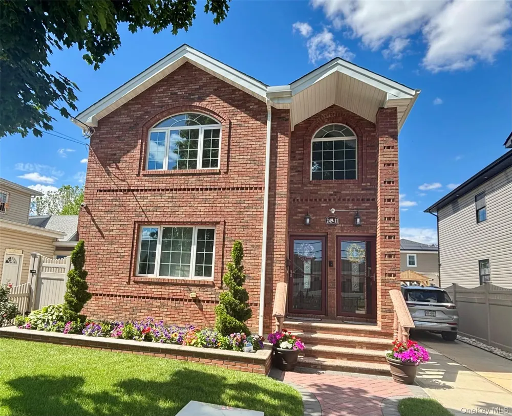 249-11 147th Road #2nd Floor Rosedale, NY 11422