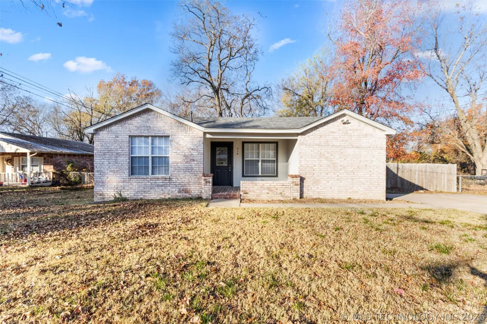 314 S Delaware Avenue Coweta, OK 74429