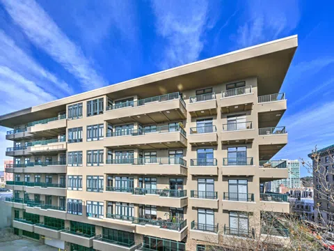 21 Battery Park Avenue #502