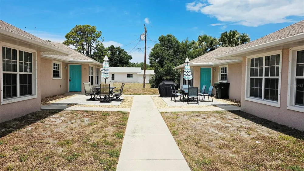 66 MCCALL Englewood, FL 34223