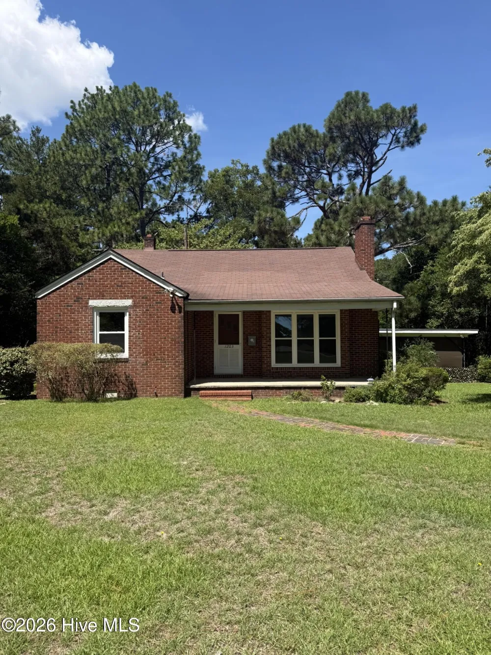 1203 Poplar Street Aberdeen, NC 28315