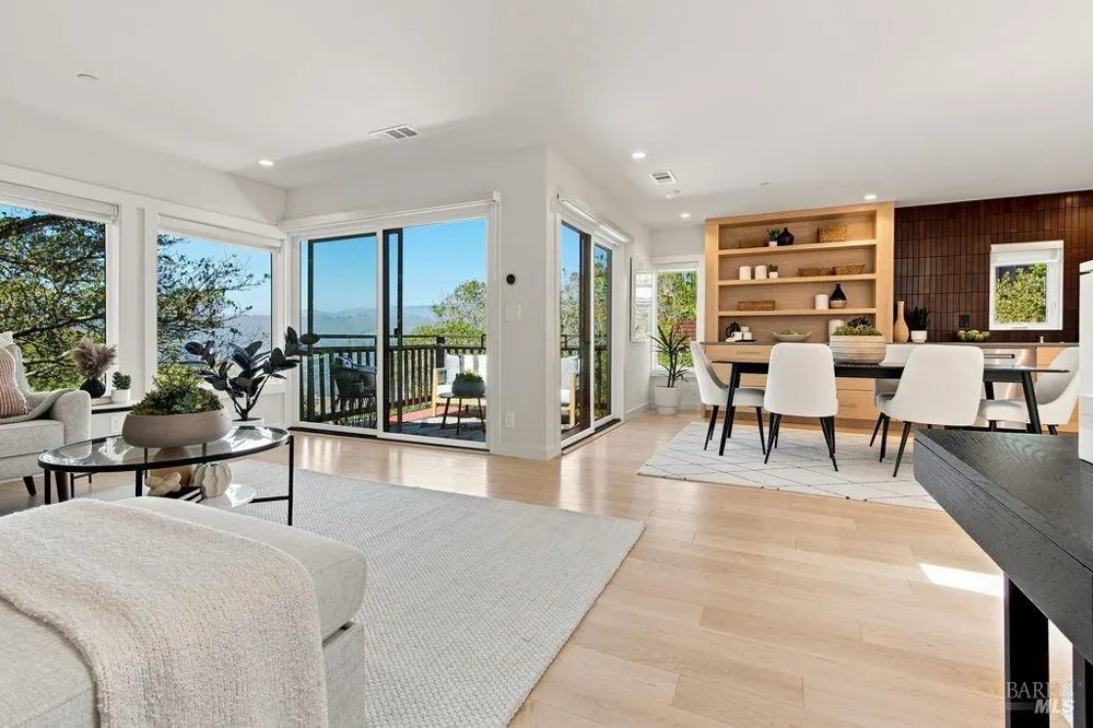 105 Headlands Court Sausalito, CA 94965