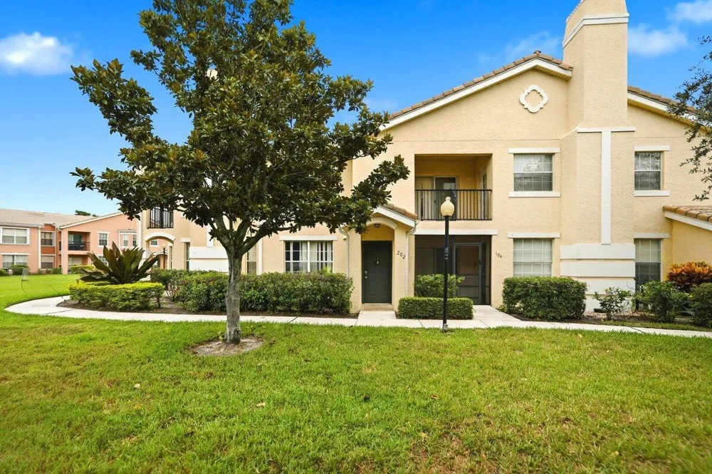 124 SW Peacock Boulevard Port St. Lucie, FL 34986