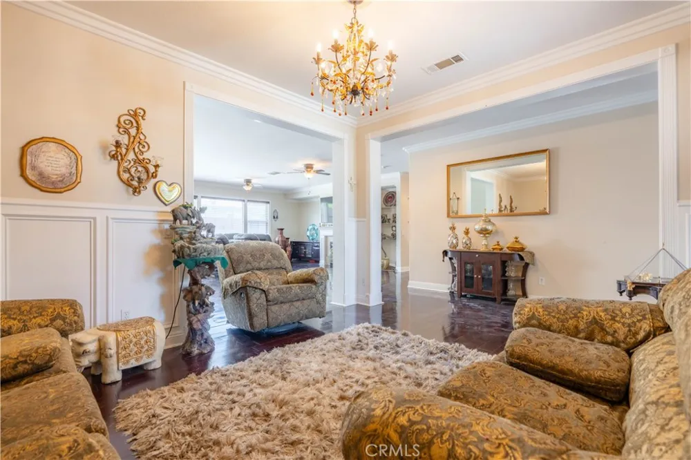13428 Varsity Lane Moreno Valley, CA 92555