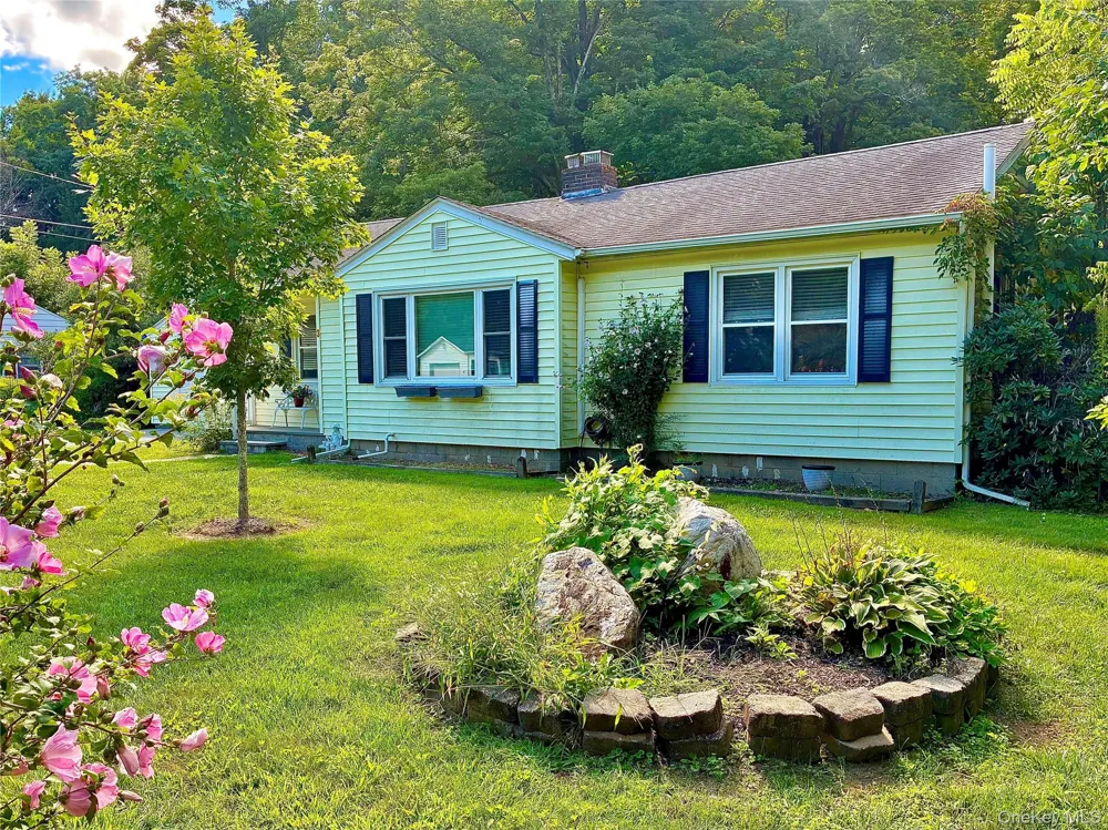 3 KING ROAD Rhinebeck, NY 12572