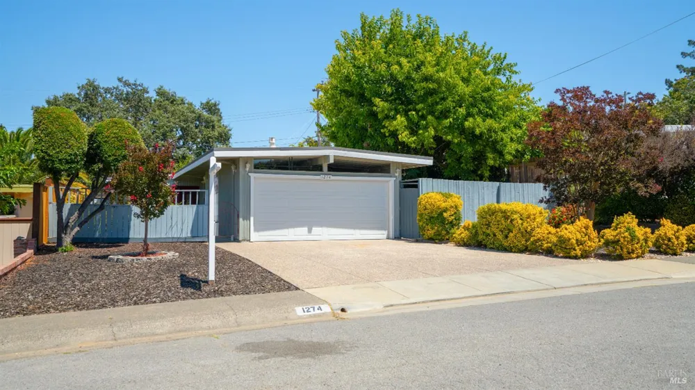 1274 Parkwood Drive Novato, CA 94947