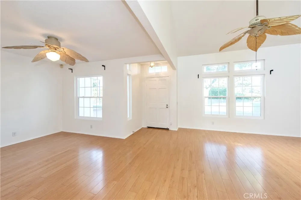 3 Wellesley Irvine, CA 92612