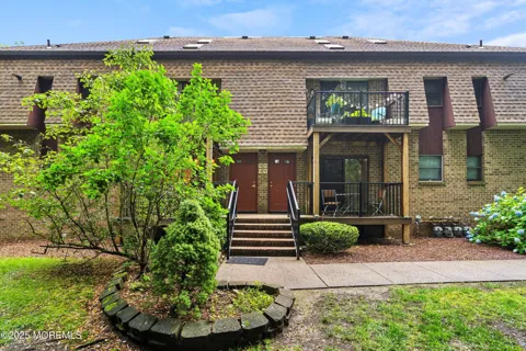 13 Ginger Court