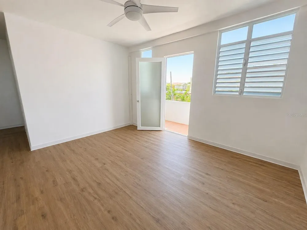 2844 AVE ROOSEVELT #304 Ponce, PR 00716
