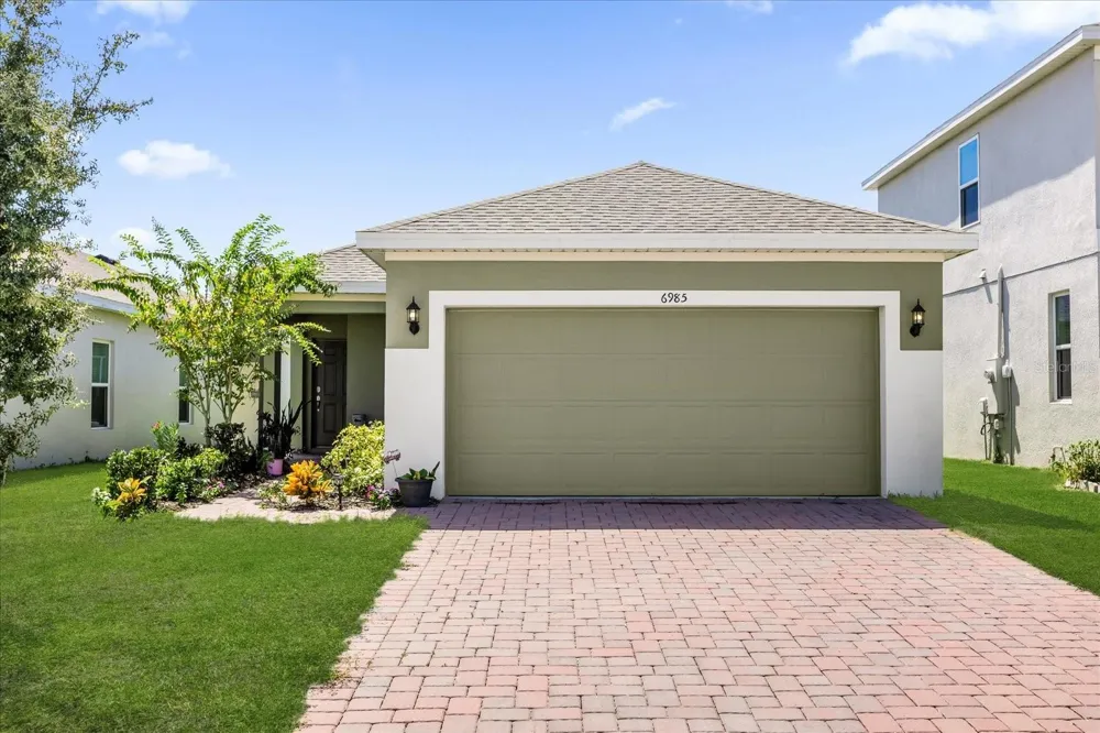 6985 WILSON PASTURE AVENUE Groveland, FL 34736