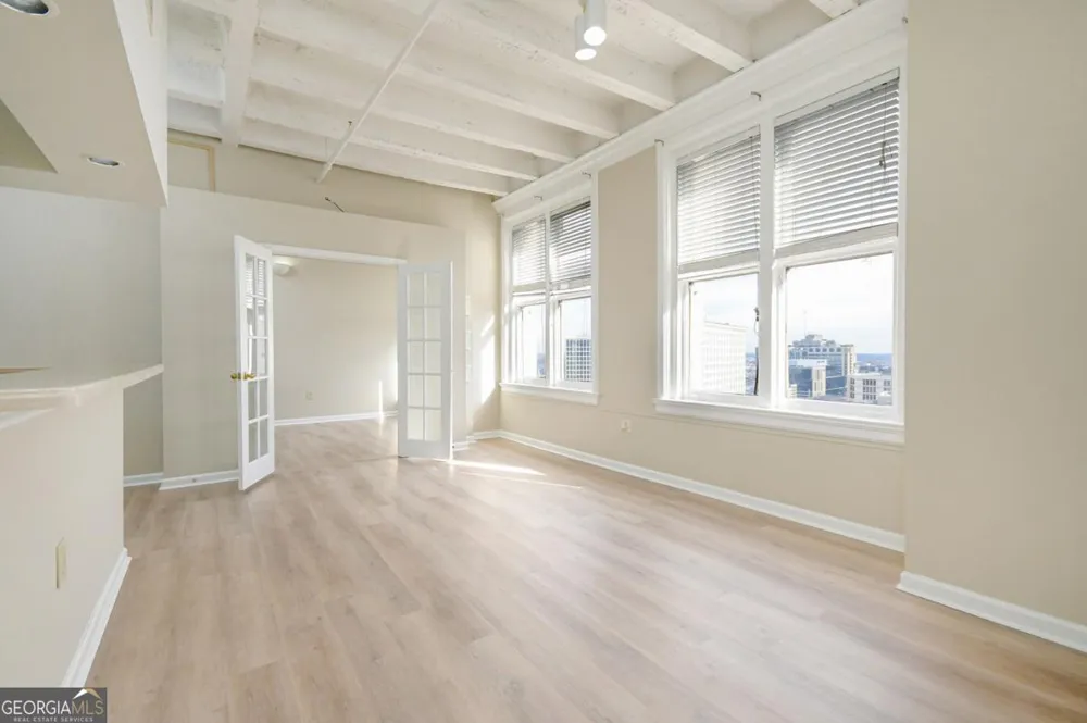 32 Peachtree ST Atlanta, GA 30303