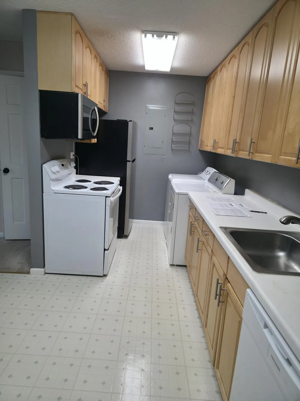 1241 Wagon Wheel Road Hopkins, MN 55343
