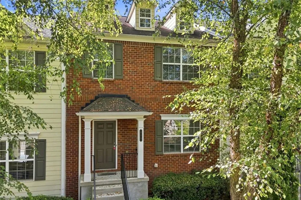 819 Society Court Woodstock, GA 30188