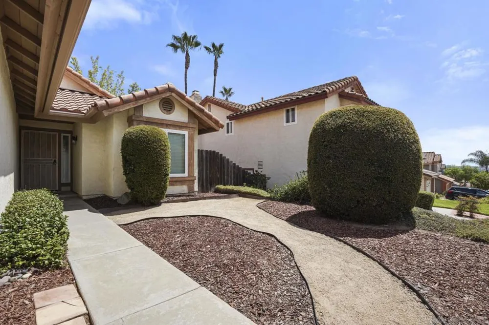 12895 Amaranth St San Diego, CA 92129