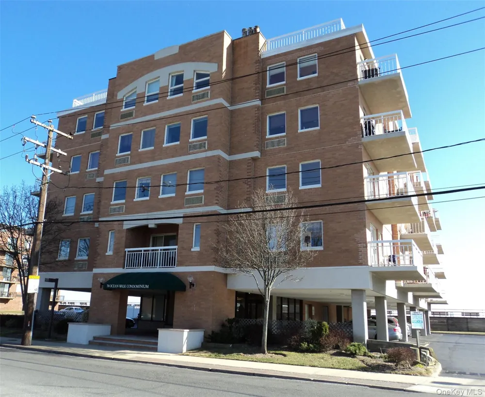 780 W Broadway #2E Long Beach, NY 11561