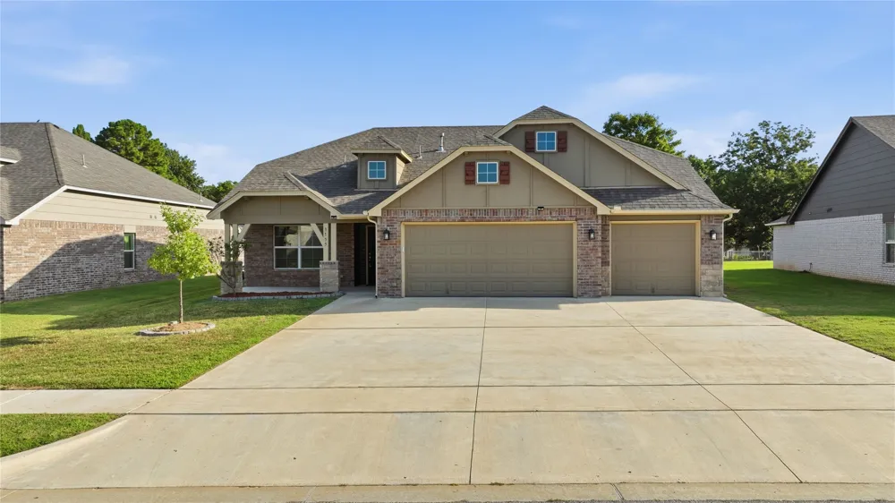 3755 E 143rd Place S Bixby, OK 74008