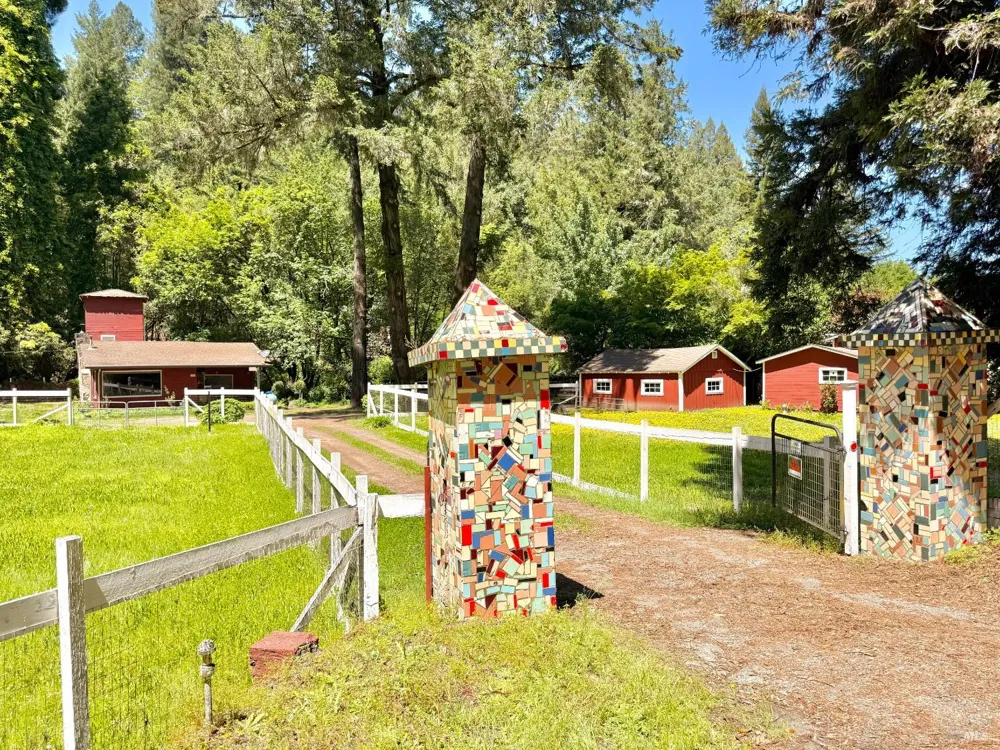 11260 Hwy 116 Highway Guerneville, CA 95446