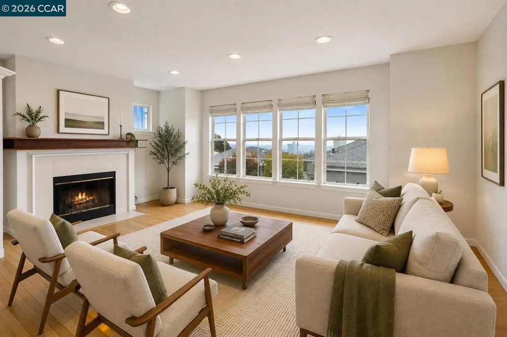 4354 Terrabella Way Oakland, CA 94619