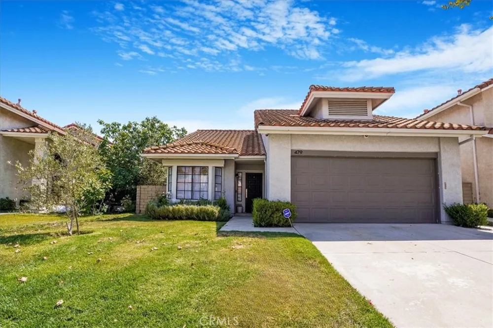 479 Pesaro Street Oak Park, CA 91377