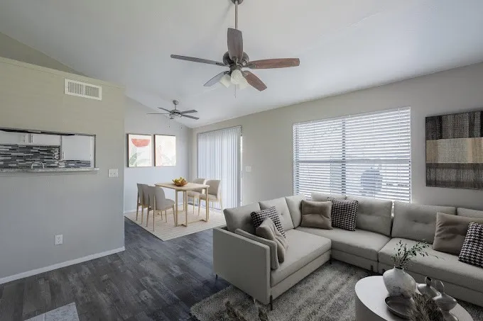 1122 Millview Drive #204 Arlington, TX 76012