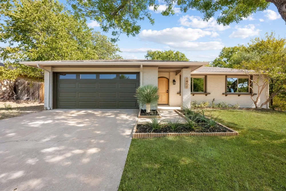 1400 Cripple Creek Drive Austin, TX 78758