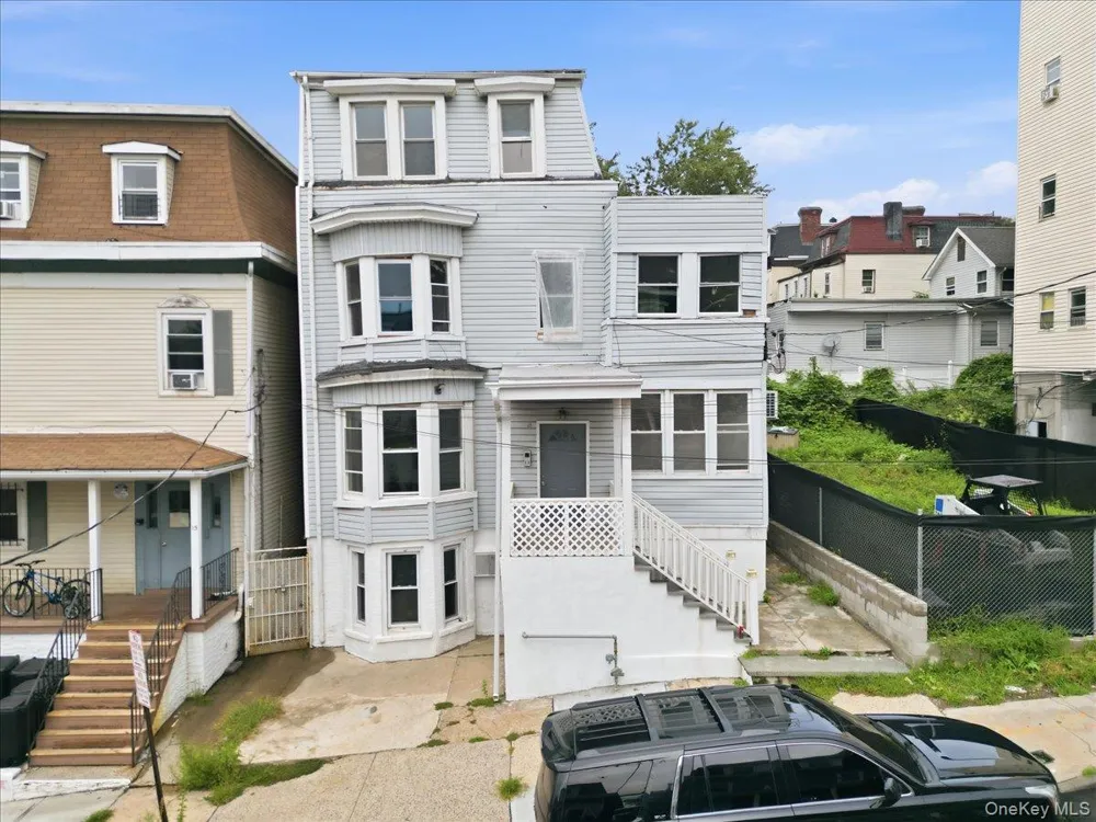 17 Lamartine Avenue #3 Yonkers, NY 10701