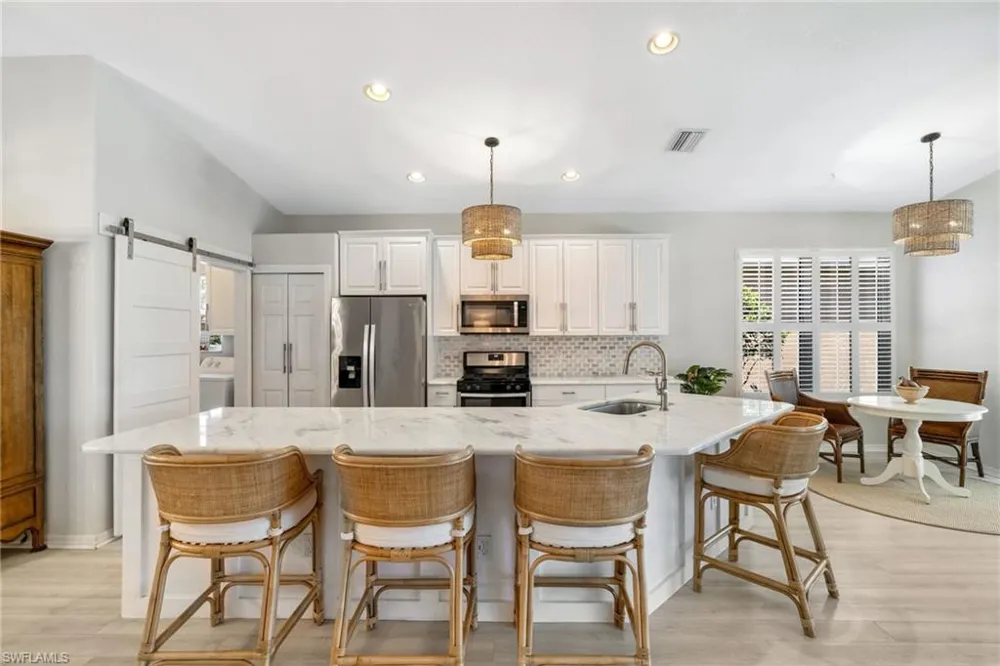 17819 Modena Road Miromar Lakes, FL 33913