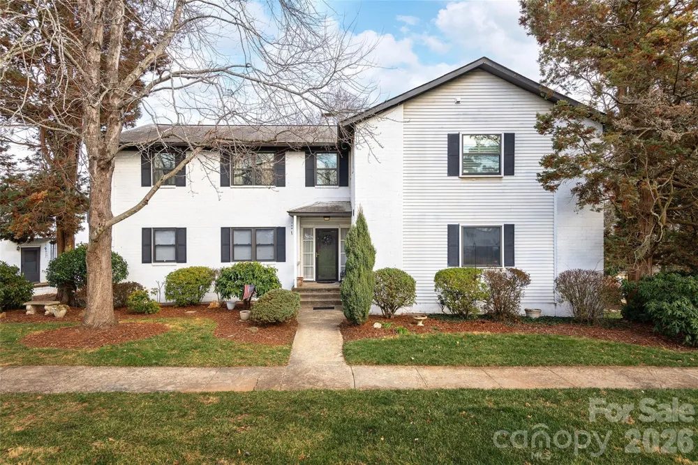 615 Biltmore Avenue #G2 Asheville, NC 28803