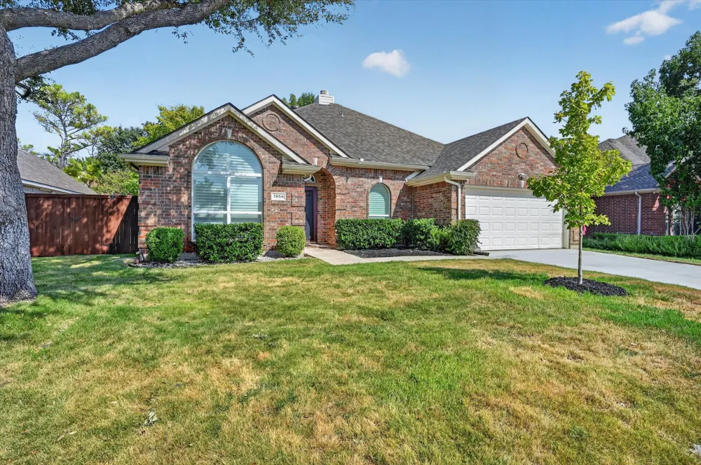1904 Bluffview Court Flower Mound, TX 75022