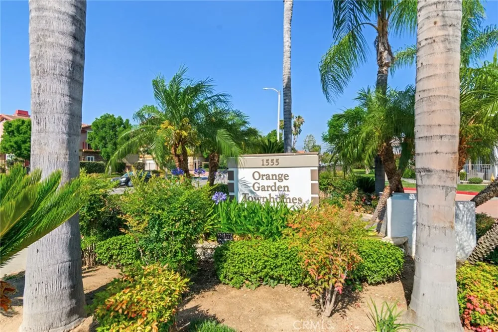 1555 Orange Avenue #404 Redlands, CA 92373